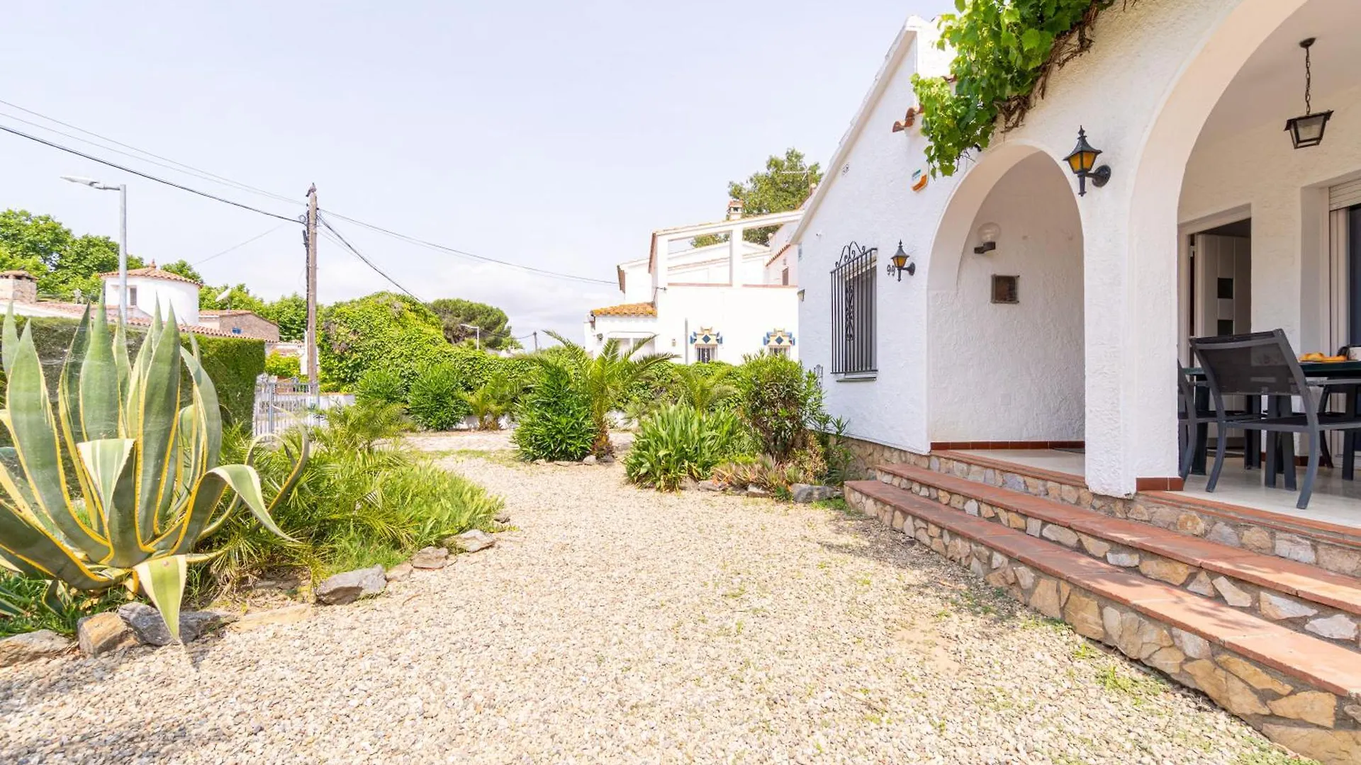 Apart-Rent Casa Montseny 0119 Empuriabrava