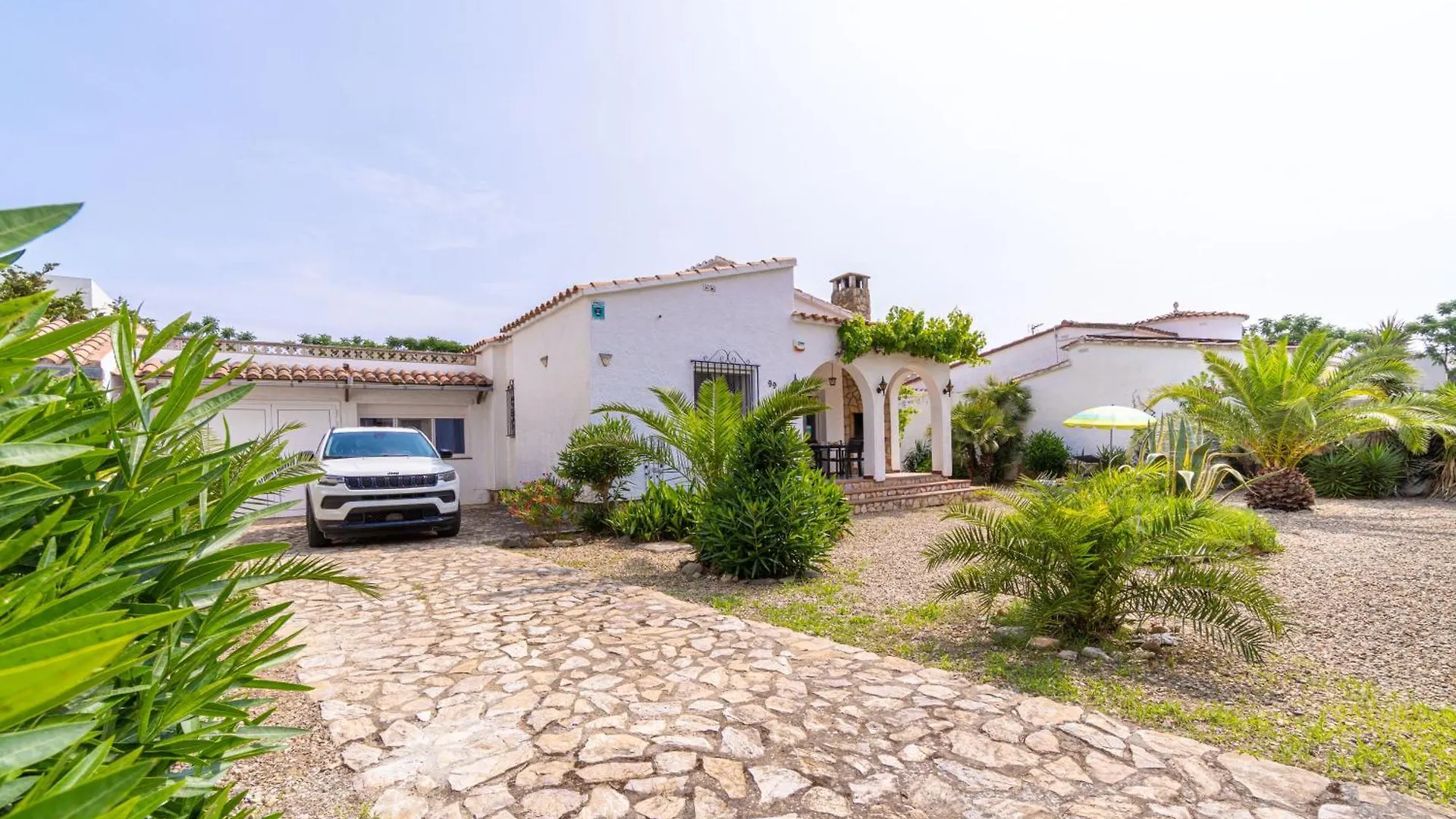 Apart-Rent Casa Montseny 0119 Empuriabrava Villa
