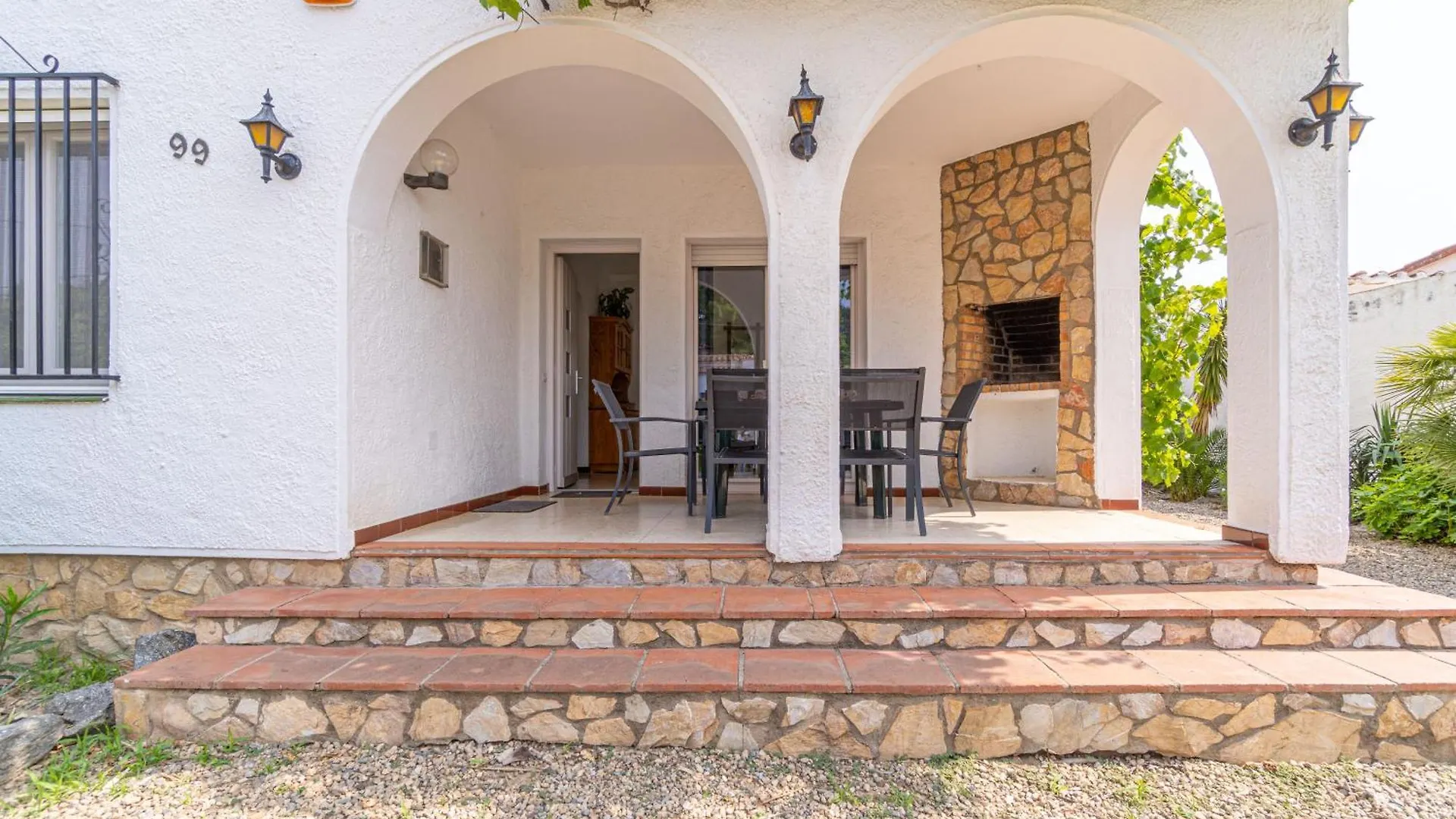 Apart-Rent Casa Montseny 0119 Empuriabrava