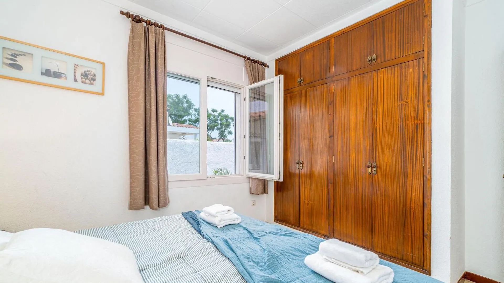Villa Apart-Rent Casa Montseny 0119 Empuriabrava