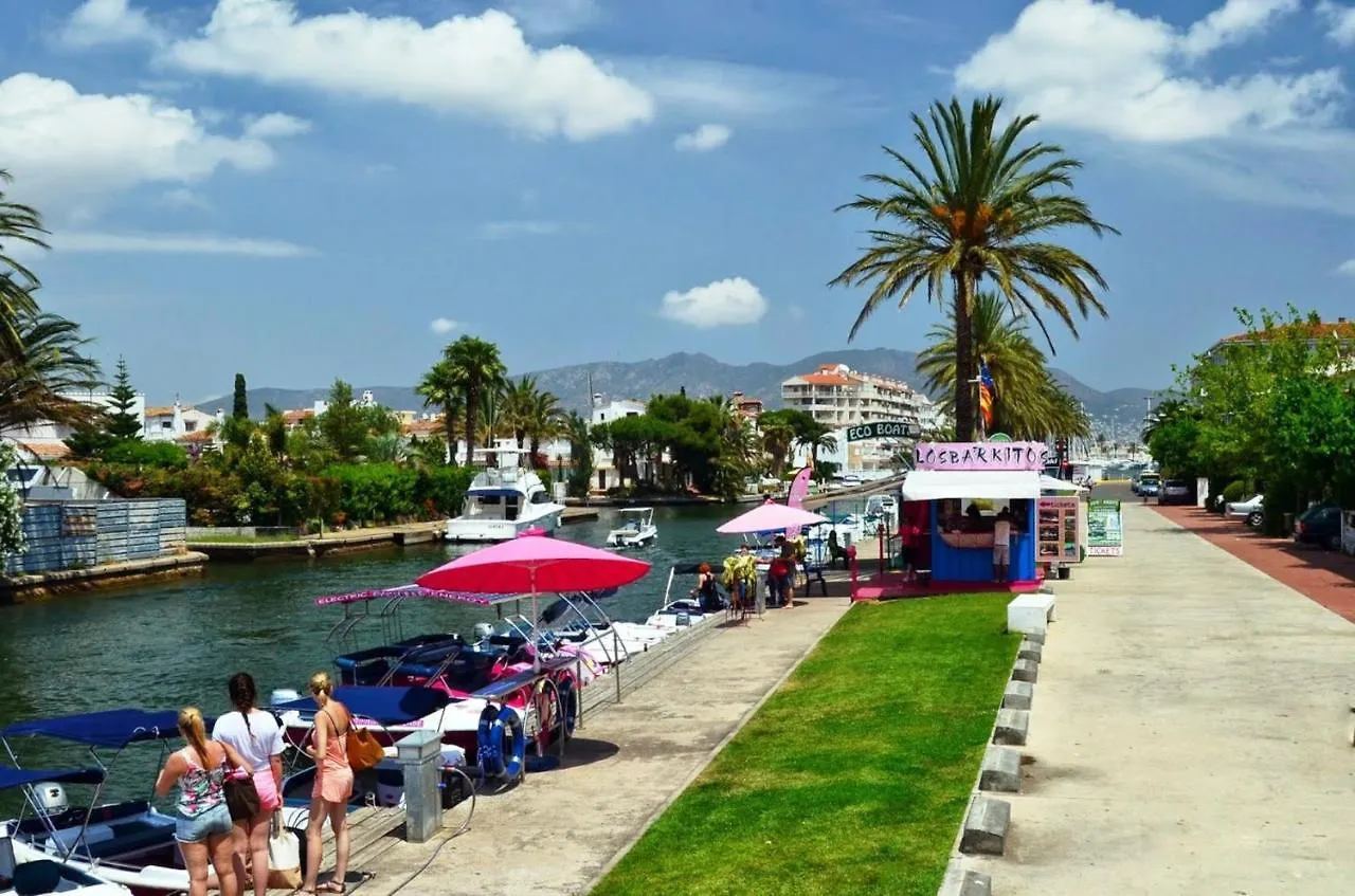 Villa Apart-Rent Casa Montseny 0119 Empuriabrava