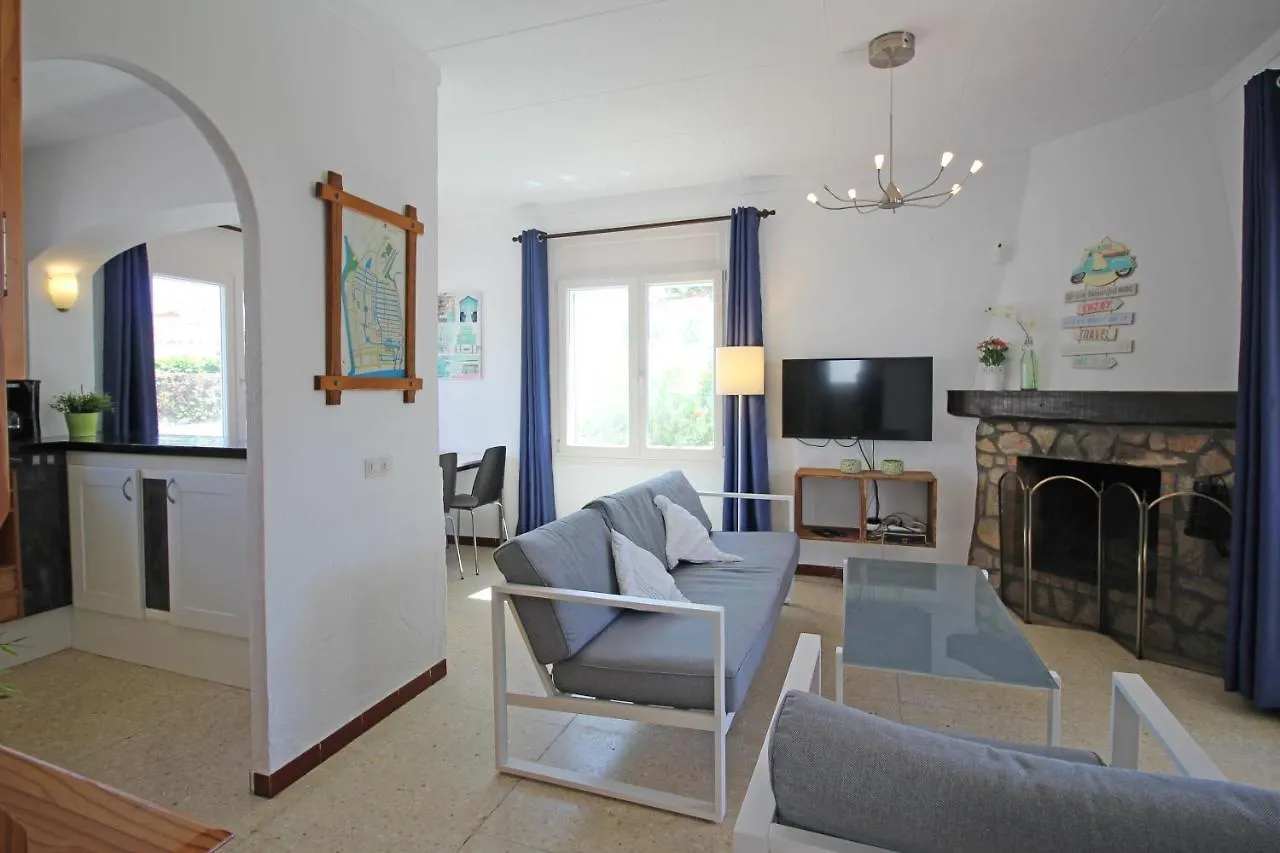 Villa Apart-Rent Casa Montseny 0119 Empuriabrava Spain