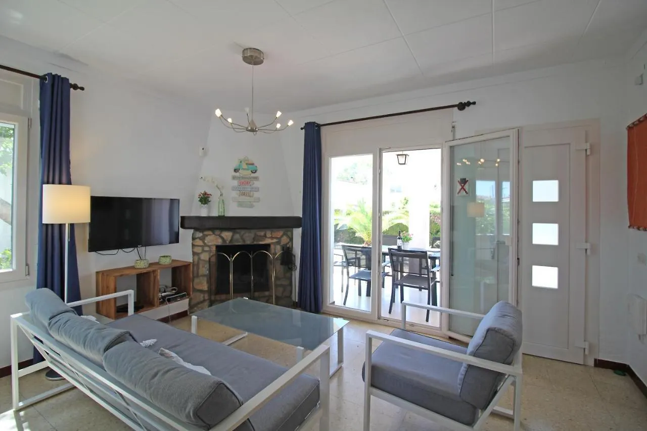 Apart-Rent Casa Montseny 0119 Empuriabrava Spain
