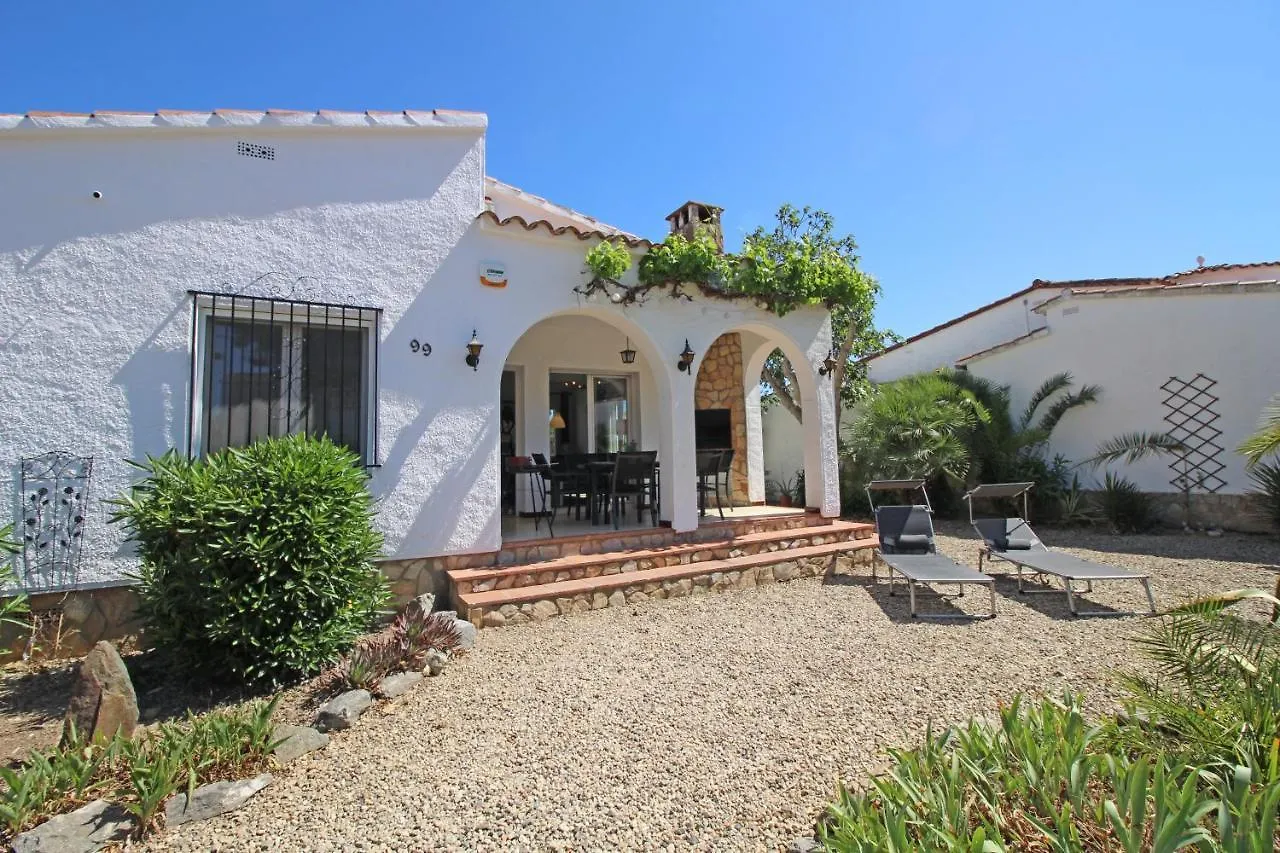 Villa Apart-Rent Casa Montseny 0119 Empuriabrava Spain